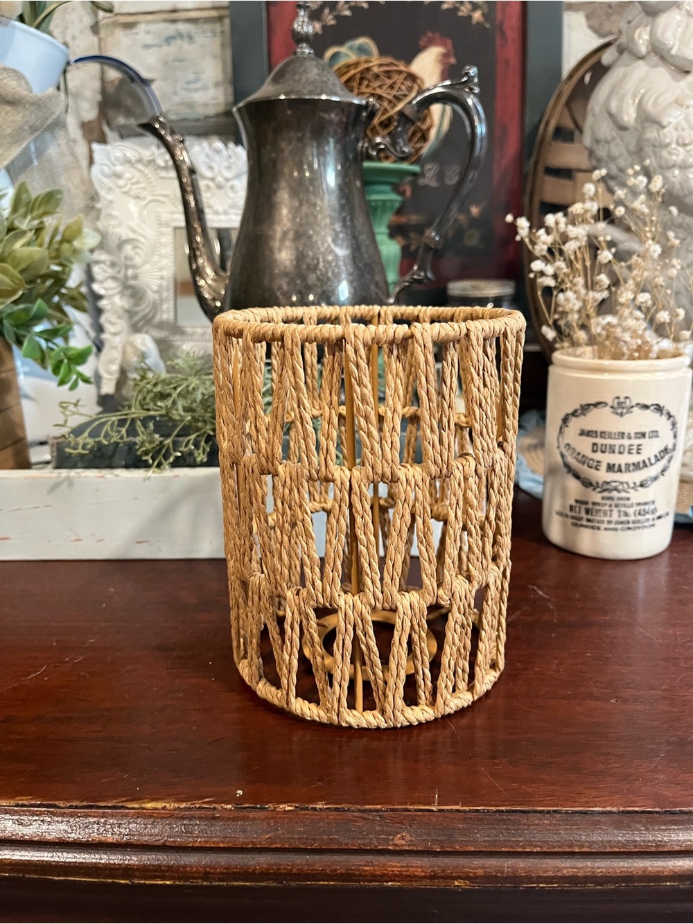 Rattan Shade Read